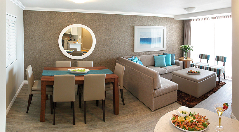Lagoon Beach Apartments are also self-catering.